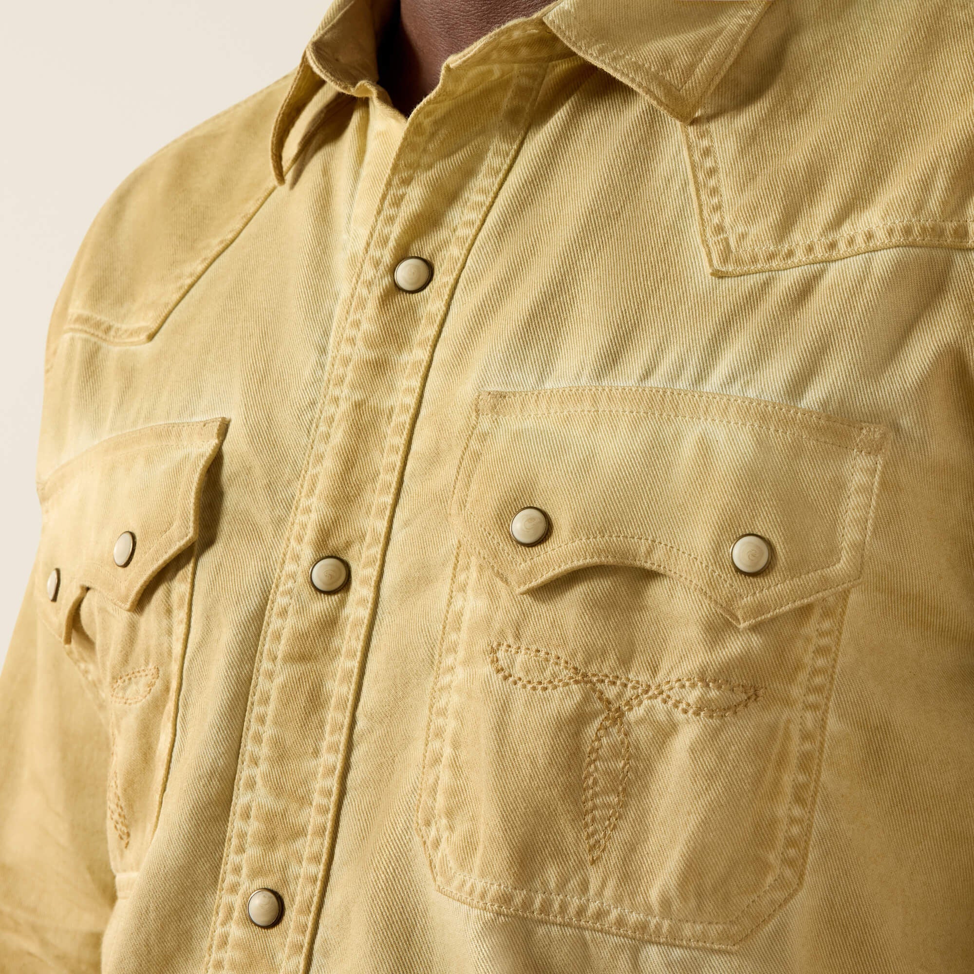 Ariat Retro Hartigan Fitted Snap Shirt On Sale