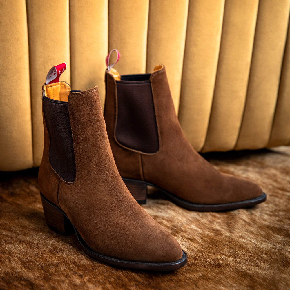 Ariat Bench Made Eleanor Almond Toe Chelsea Boot Discount